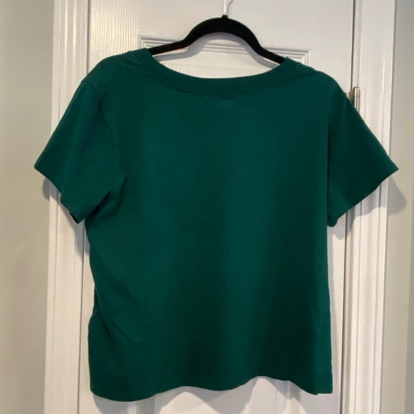 NWT Levi’s Size XL We Come In Peace Green Cotton Cropped Short Sleeve Tee Shirt - Picture 9 of 10